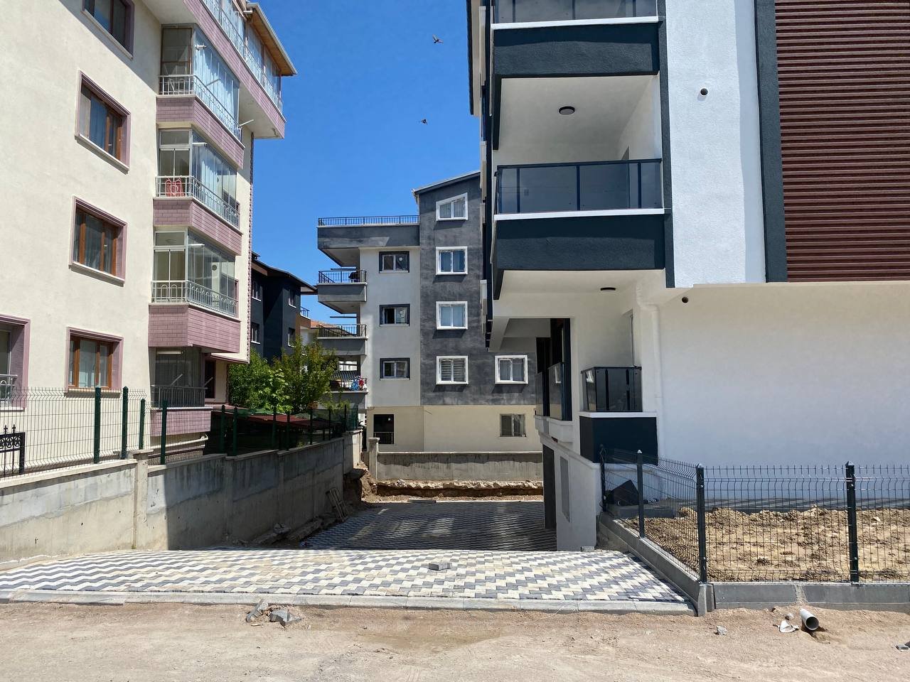 SATILIK Sincan Yenikentte 3+1 Sıfır Daireler