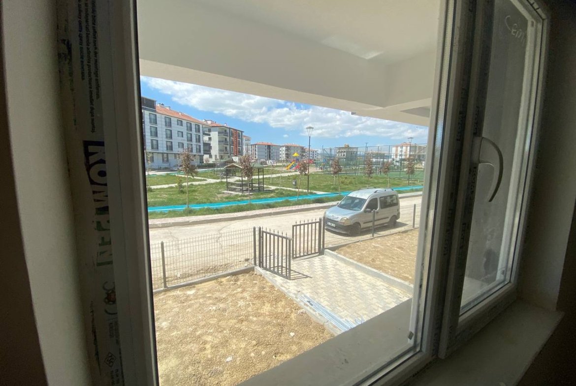 SATILIK Sincan Yenikentte 3+1 Sıfır Daireler