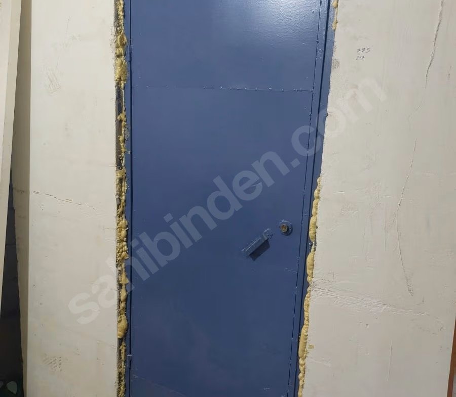 SATILIK Sincan’da 3+1 Yapılı Masrafsız Ara Katta Geniş Daire